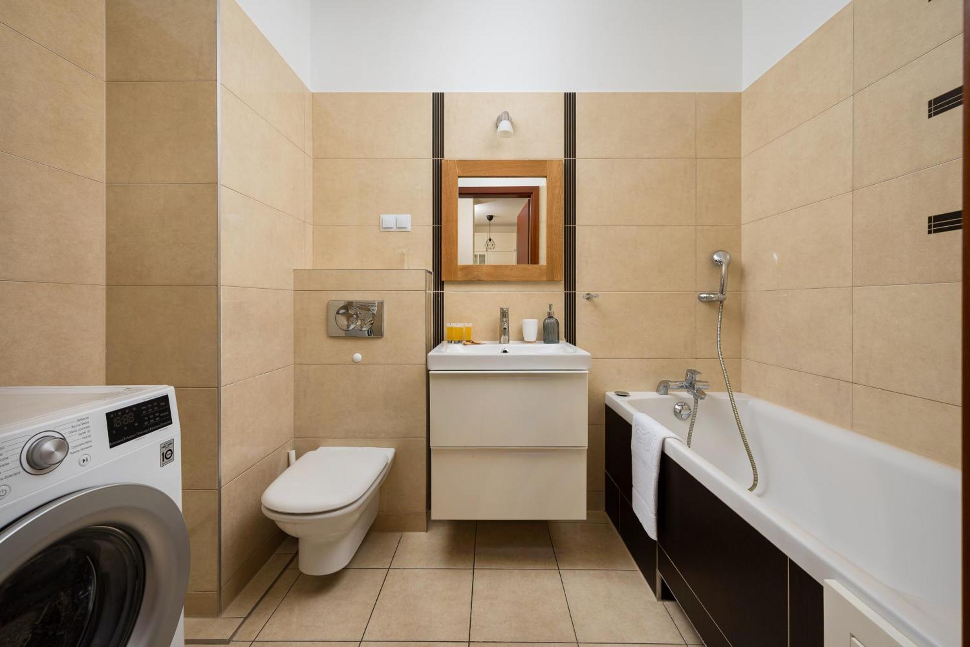 Metro Ksiecia Janusza Cosy Apartment Warsaw Luaran gambar