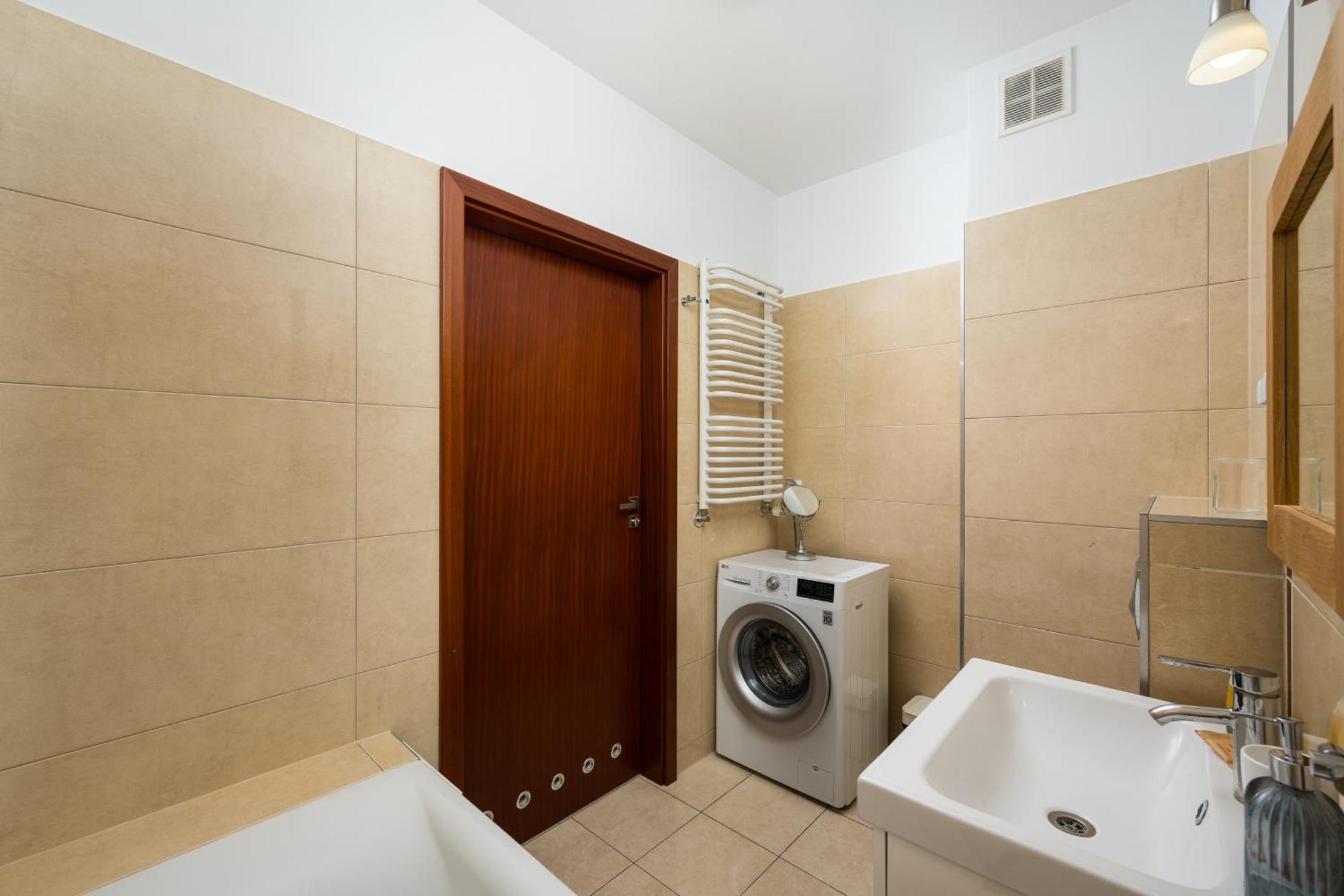 Metro Ksiecia Janusza Cosy Apartment Warsaw Luaran gambar