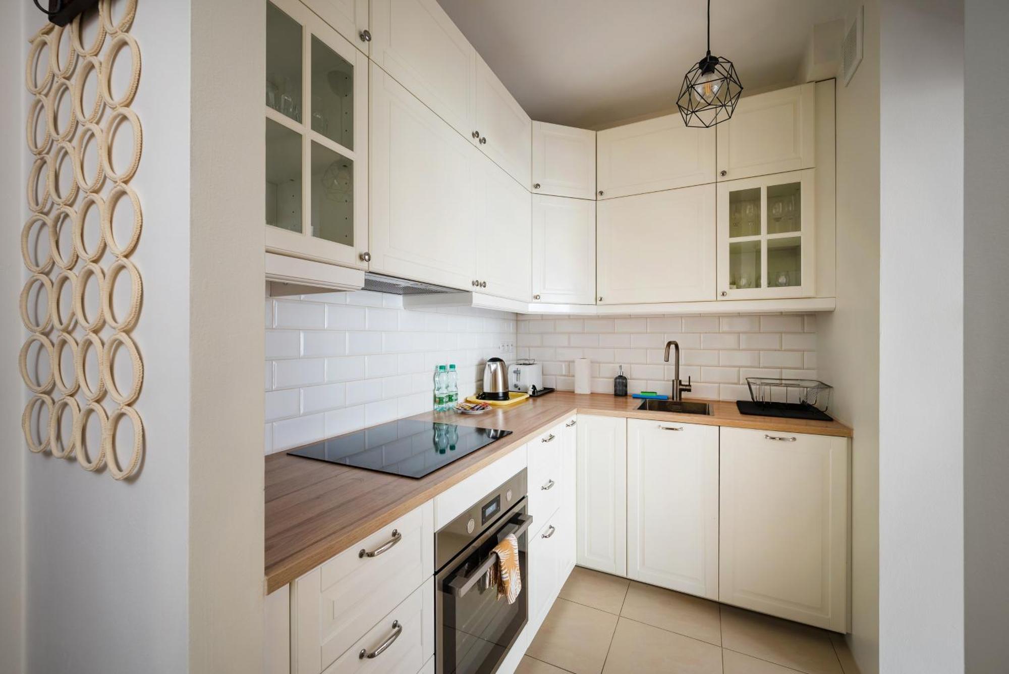 Metro Ksiecia Janusza Cosy Apartment Warsaw Luaran gambar